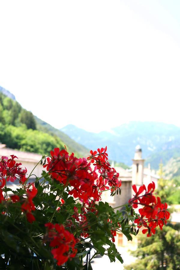 Auberge Saint Martin La Brigue Luaran gambar