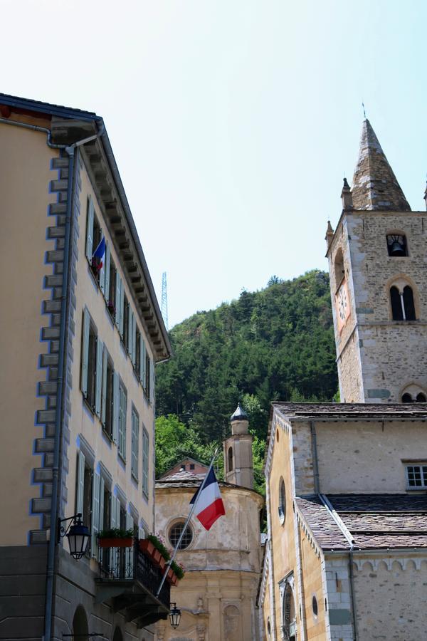 Auberge Saint Martin La Brigue Luaran gambar