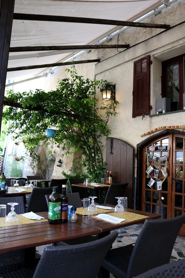 Auberge Saint Martin La Brigue Luaran gambar