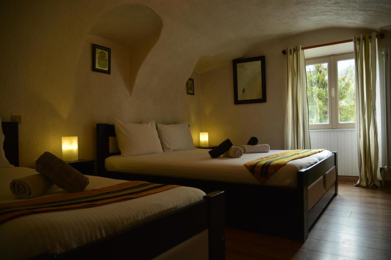 Auberge Saint Martin La Brigue Luaran gambar