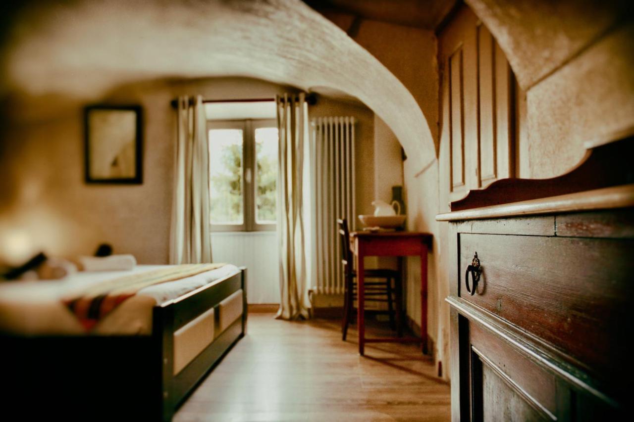Auberge Saint Martin La Brigue Luaran gambar