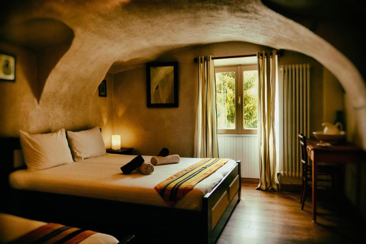 Auberge Saint Martin La Brigue Luaran gambar